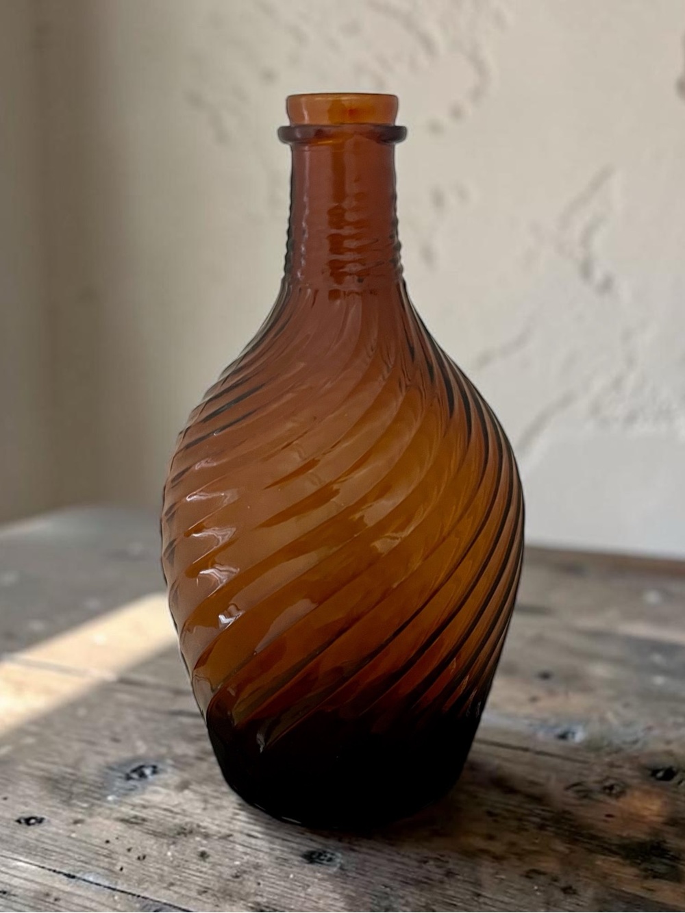 1930’s Owens Illinois Glass Company bourbon whiskey Jug Brown 11.25”
